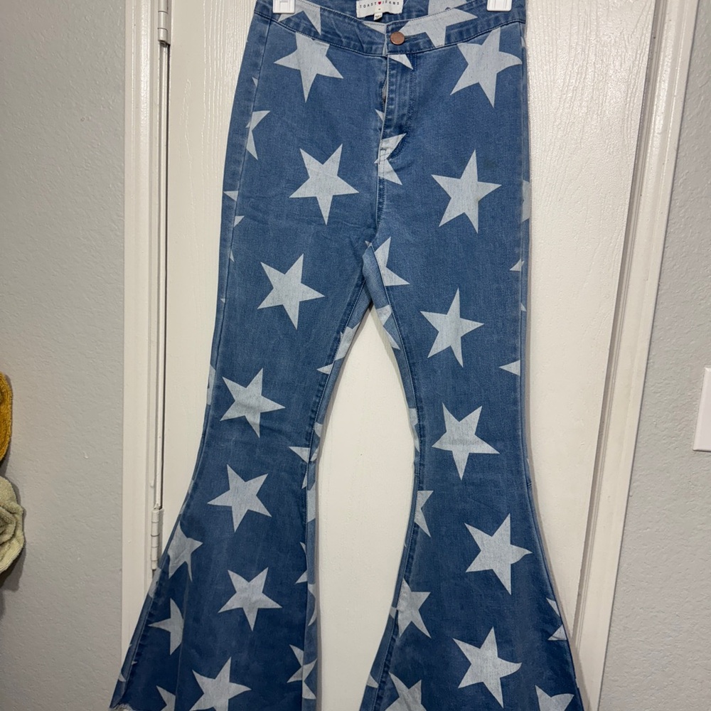 Star-Patterned Blue Flare Jeans